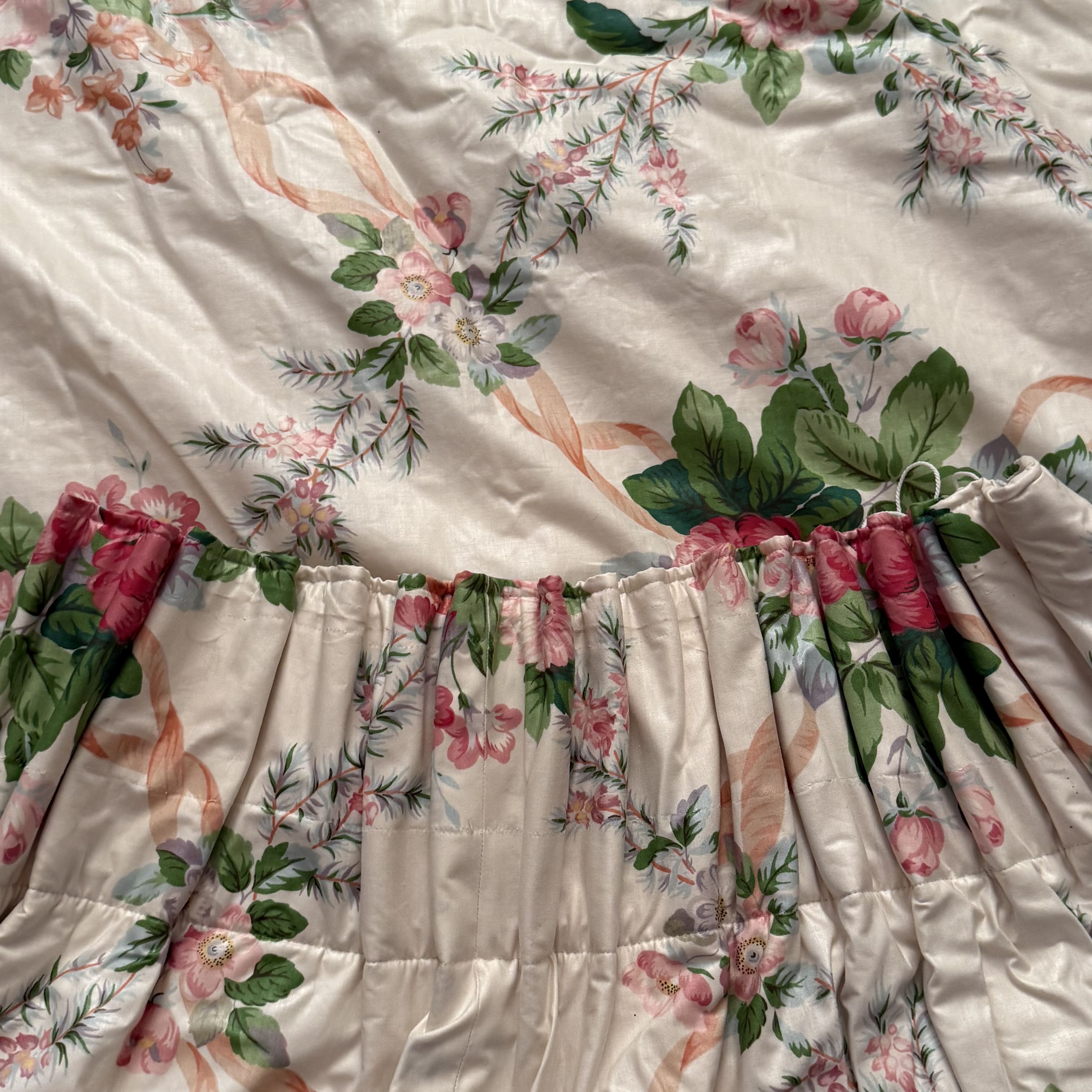 Colefax and Fowler 'Ludow' Fabric Titley & Marr Curtains